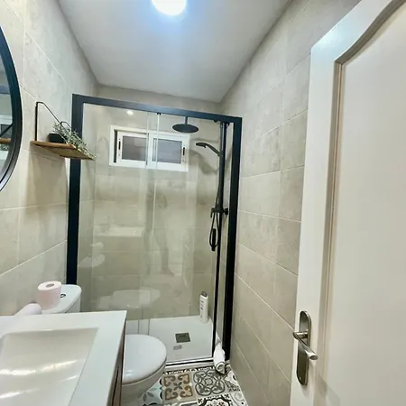 Geysotur Barrios شقة